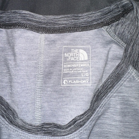 North Face Women’s Long Sleeve Performance shirt, Zoe Large, Gray, Baselayer - Picture 2 of 4